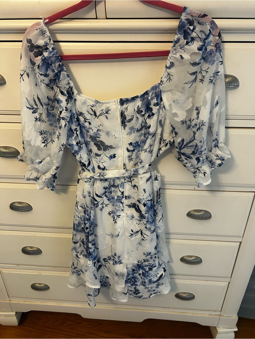 miami White and Blue Floral Mini Dress - Picture 2 of 3